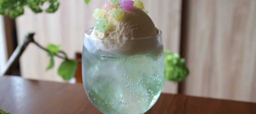 おうち時間のたのしみに こんぺいとうで彩るデザート おかしなくらいおかし好き おうち時間のたのしみに こんぺいとうで彩るデザート おかしなくらいおかし好き